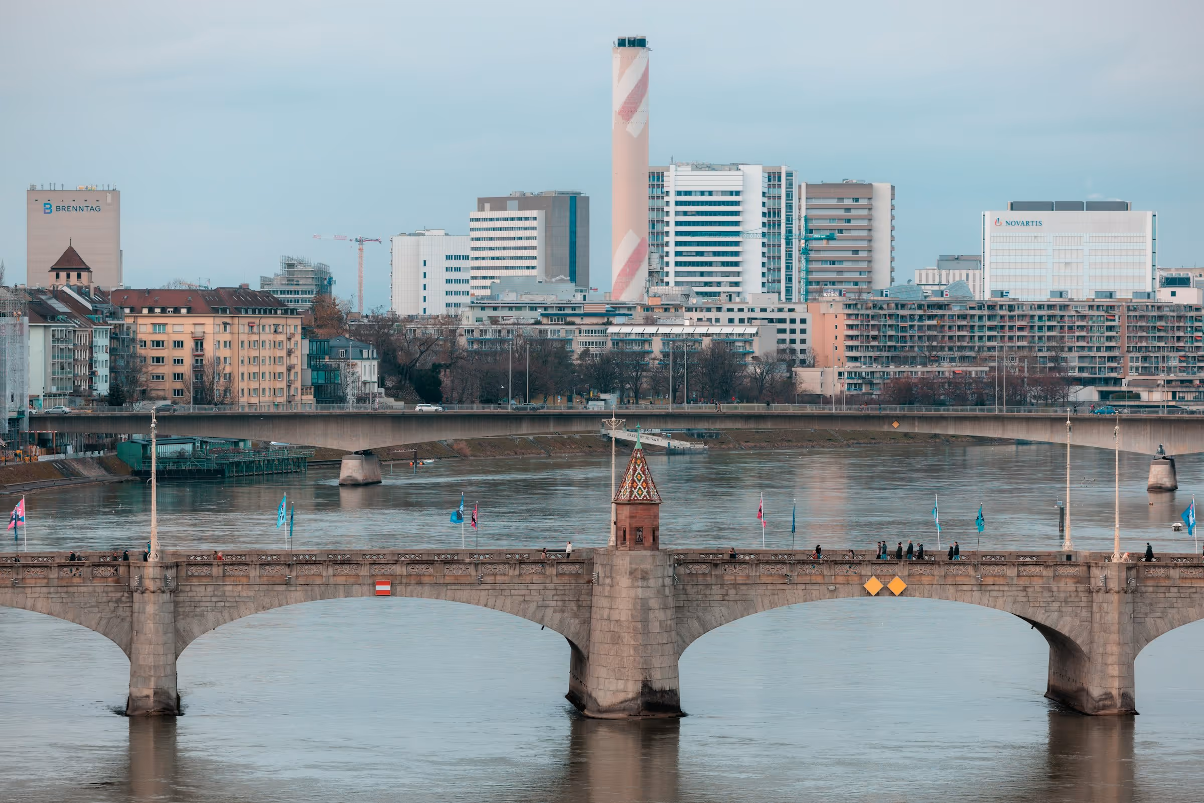 Umzug Hamburg Basel