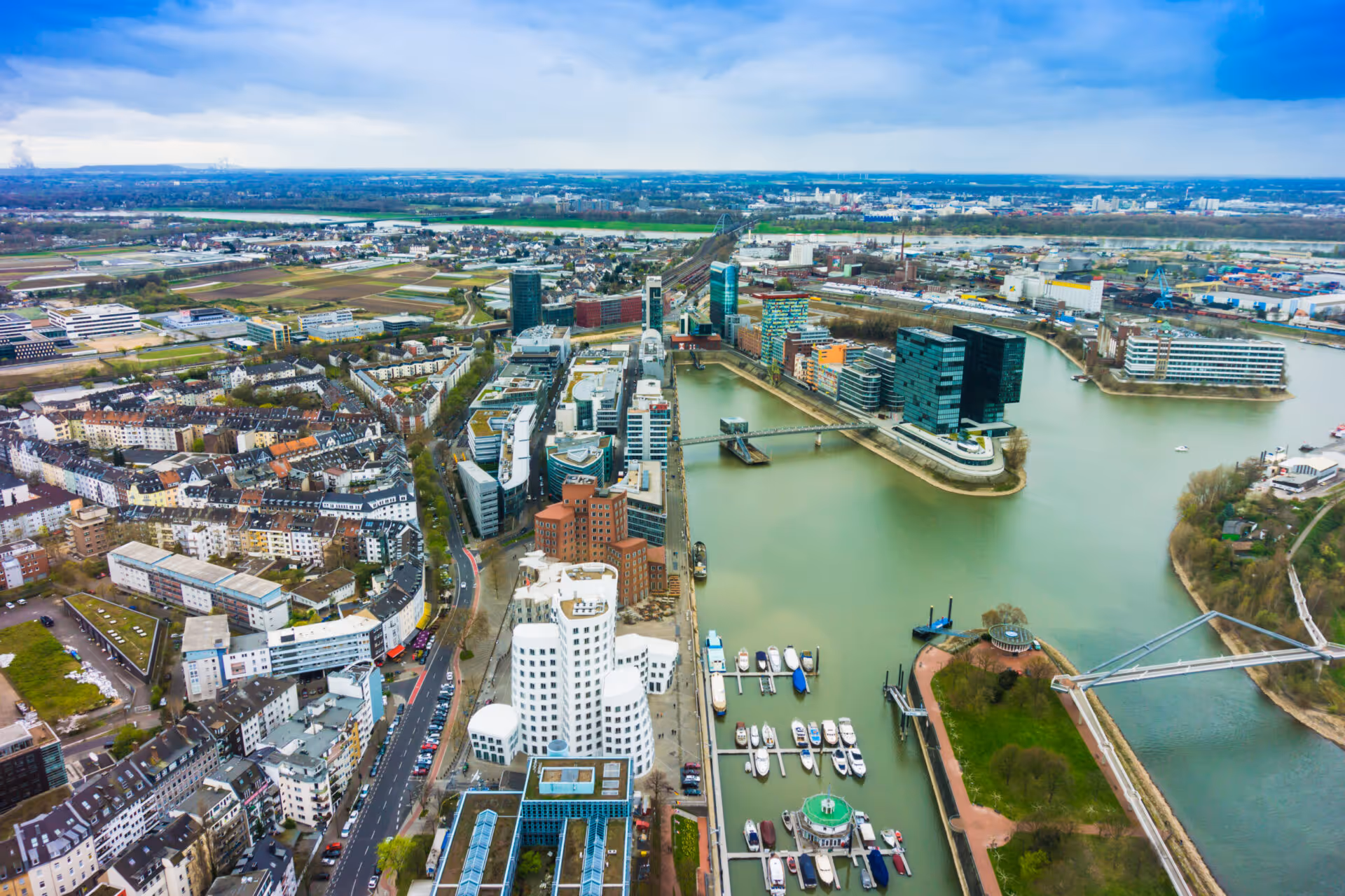 Umzug Hamburg Düsseldorf