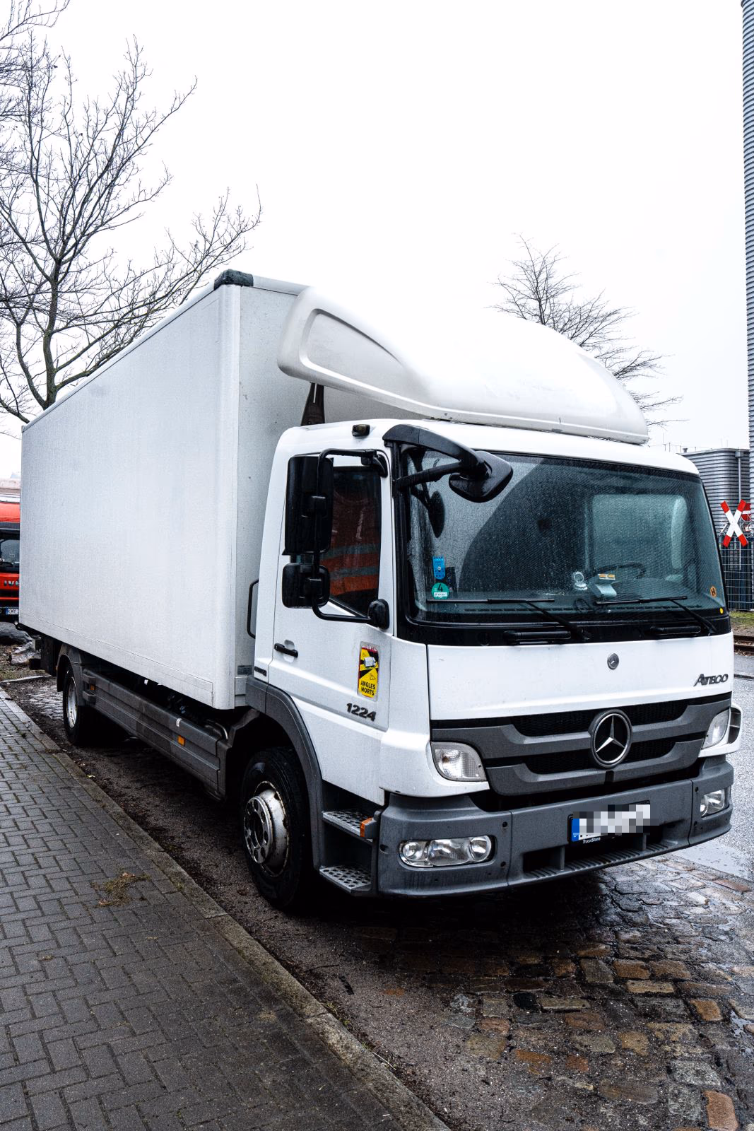Mercedes Atego 1224 von Fuhrmann Umzüge in Hamburg